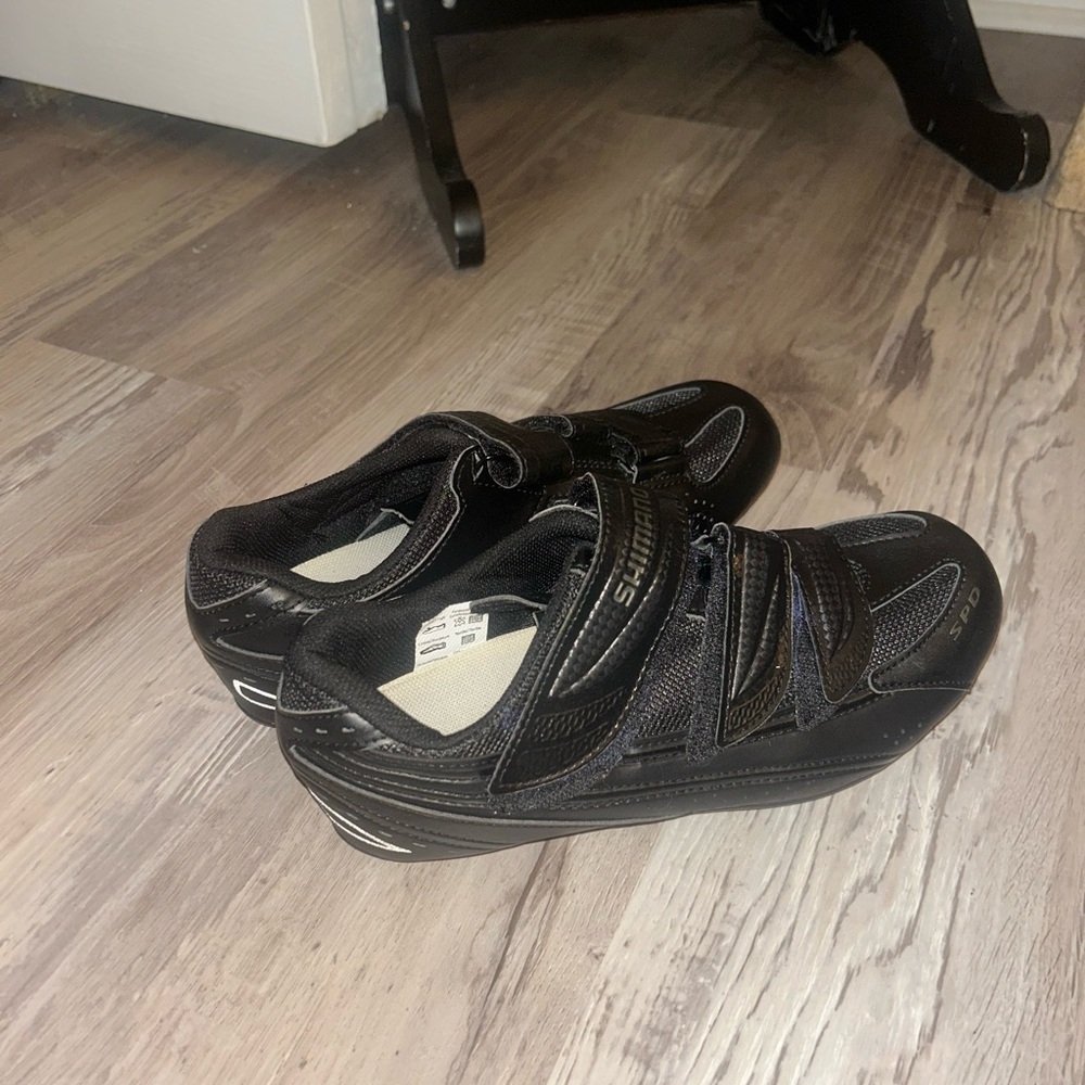 Shimano Black and Gray Cycling Shoes